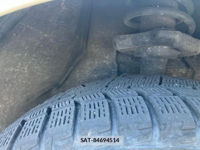 Honda e 2012-02 6913506-8