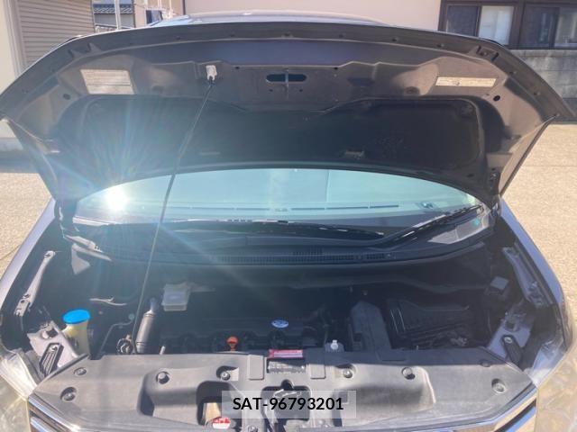 Honda e 2014-04 7021662-26