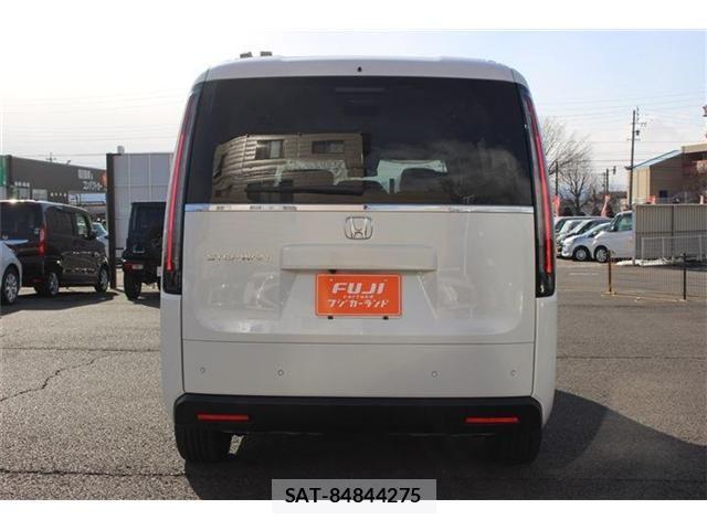 Honda e 2025-09 7225522-17