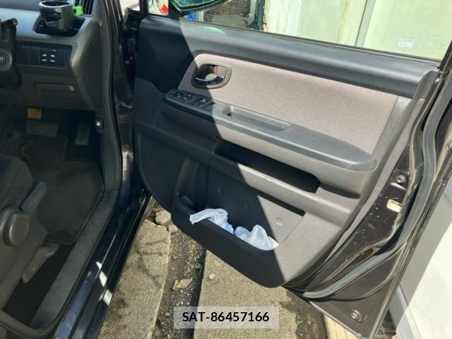Honda e 2007-02 7217800-13