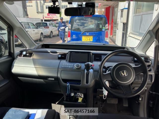 Honda e 2007-02 7217800-20
