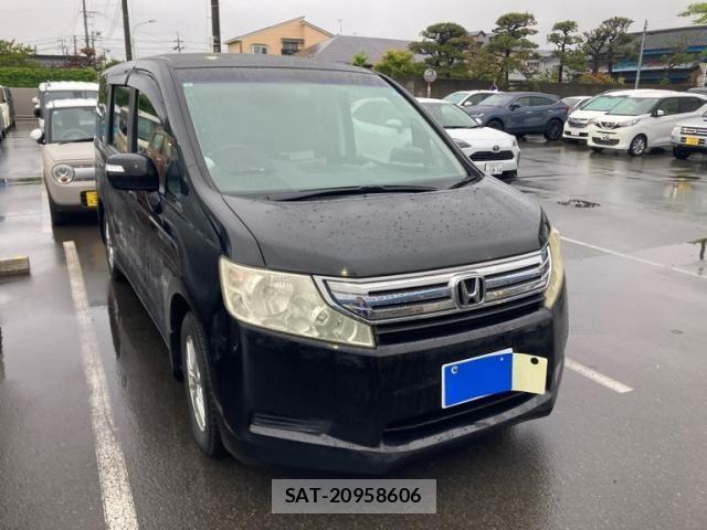 Honda e 2011-06 7217796-0