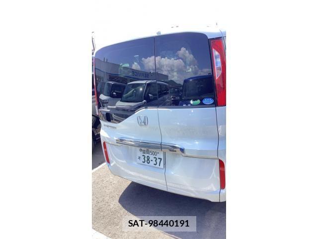 Honda e 2015-06 7252420-2