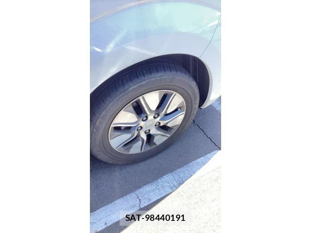Honda e 2015-06 7252420-4