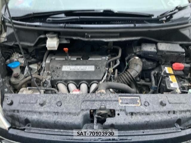 Honda e 2009-05 7394276-17