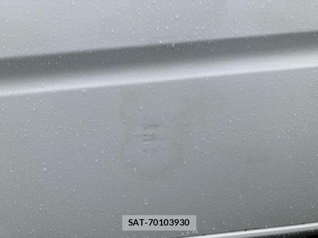 Honda e 2009-05 7394276-19