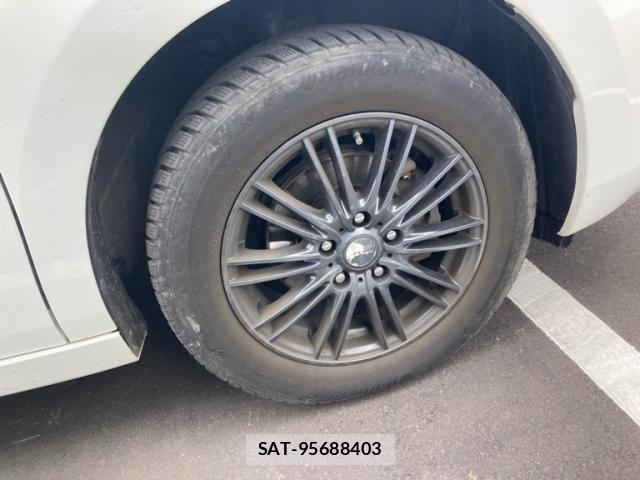 Honda e 2015-07 7620332-10