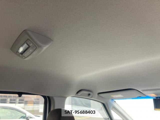 Honda e 2015-07 7620332-16