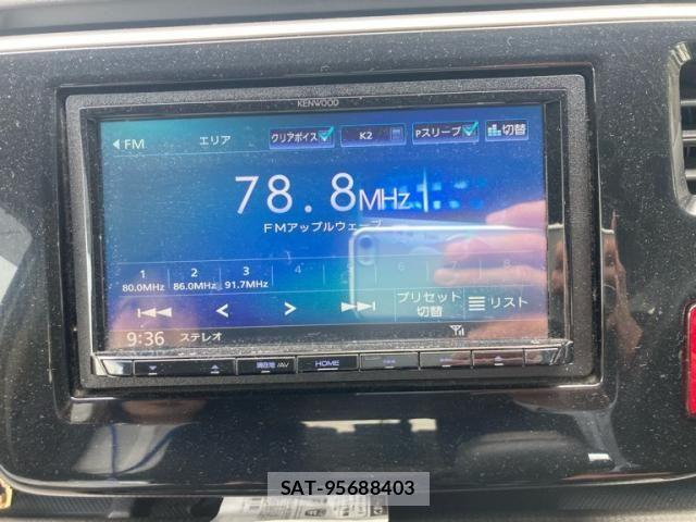 Honda e 2015-07 7620332-22