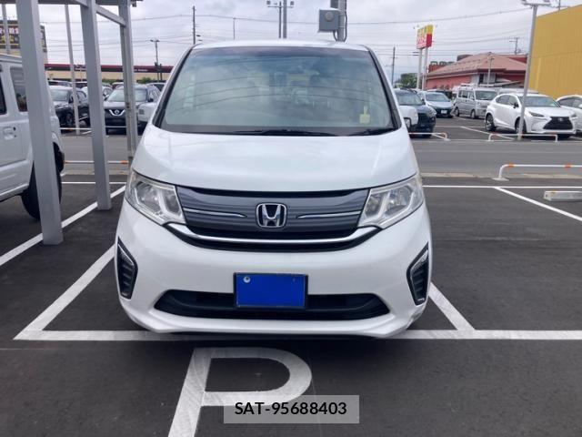 Honda e 2015-07 7620332-2