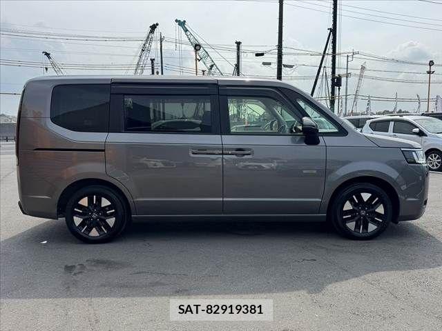 Honda e 2022-07 7620331-11