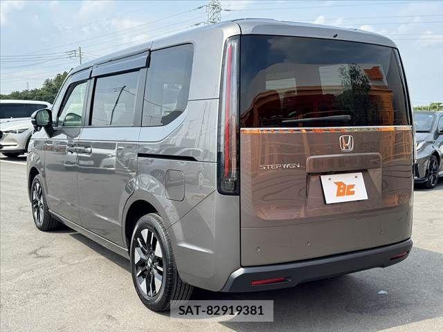 Honda e 2022-07 7620331-12