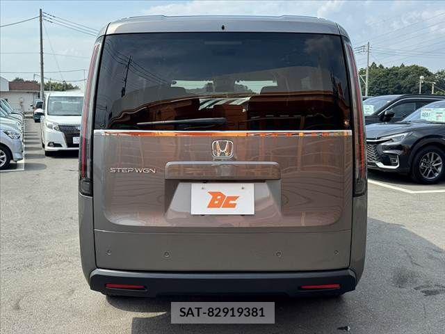 Honda e 2022-07 7620331-13