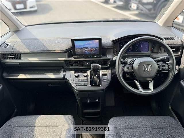 Honda e 2022-07 7620331-1