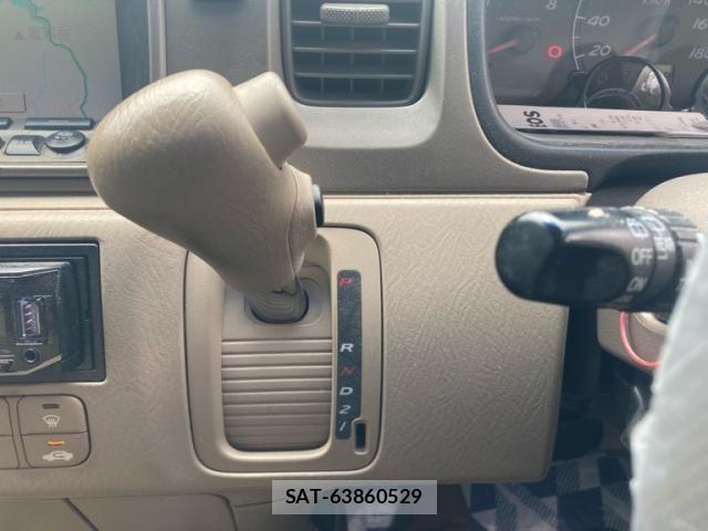 Honda e 2001-06 7729183-19
