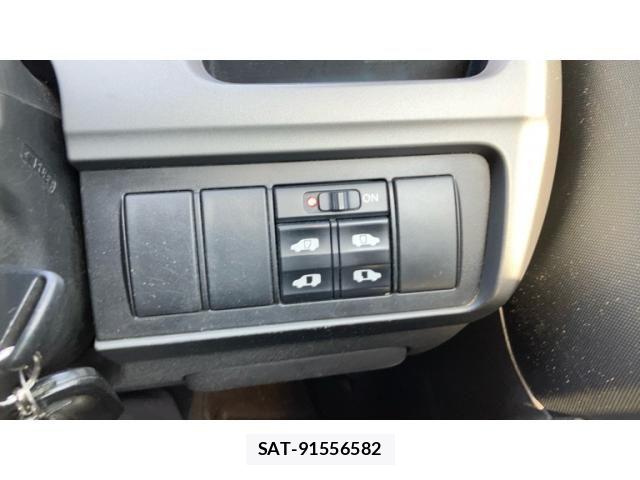 Honda e 2007-05 7879637-16
