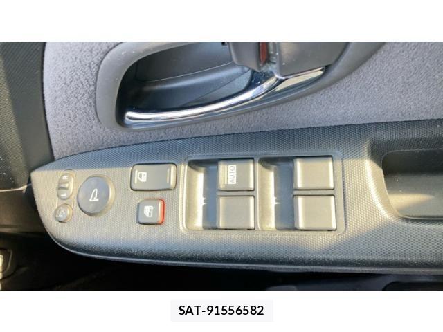 Honda e 2007-05 7879637-17