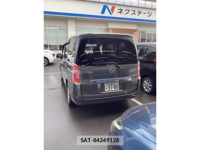 Honda e 2013-09 8038453-2