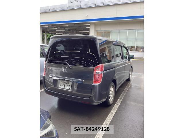 Honda e 2013-09 8038453-3