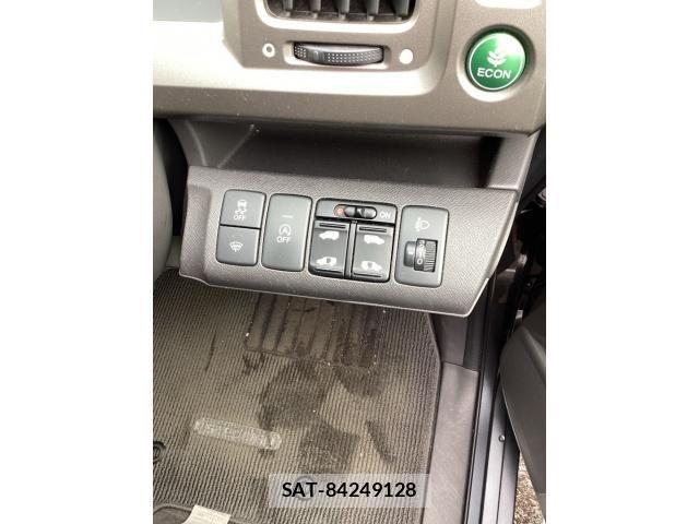 Honda e 2013-09 8038453-8
