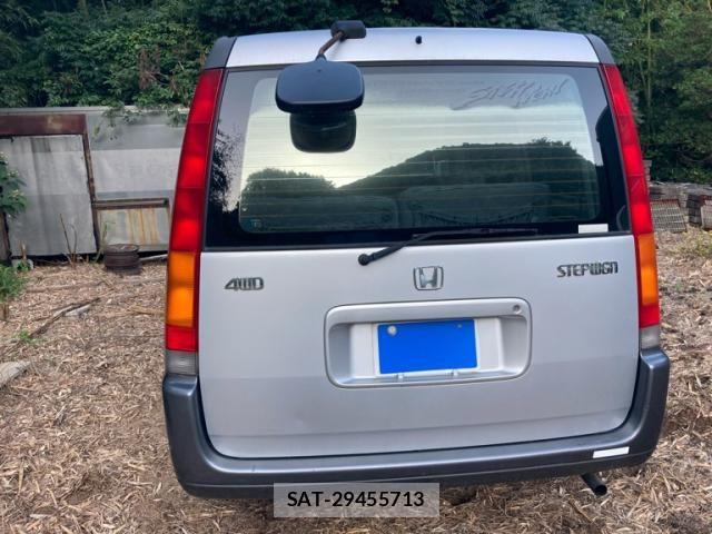 Honda e 1996-12 8038457-3