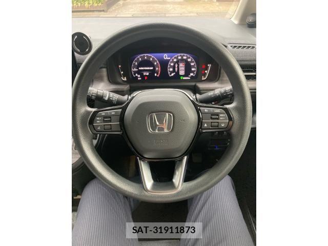 Honda e 2023-09 8075702-10