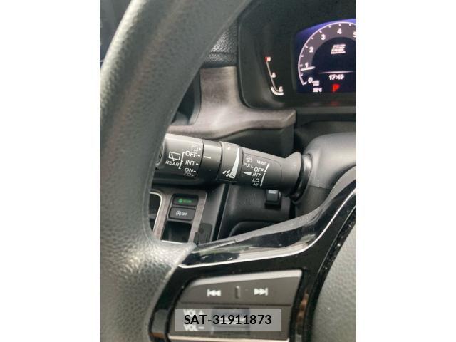 Honda e 2023-09 8075702-11