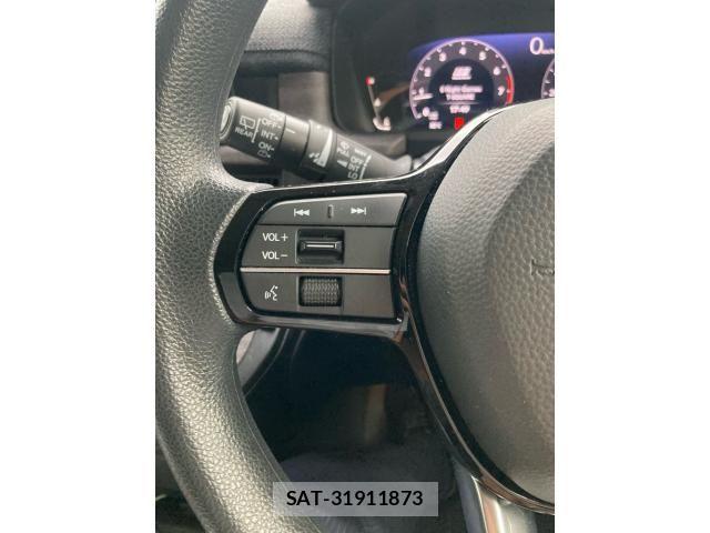 Honda e 2023-09 8075702-12