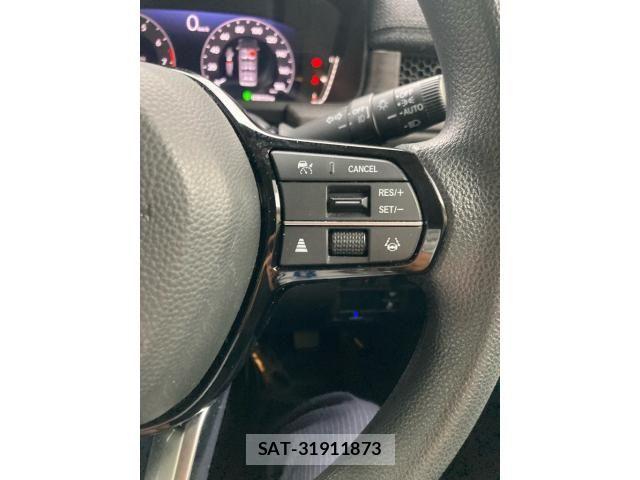 Honda e 2023-09 8075702-14