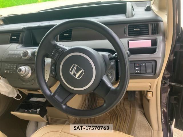 Honda e 2005-12 8231895-11