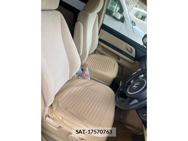 Honda e 2005-12 8231895-15