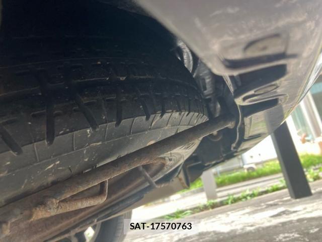 Honda e 2005-12 8231895-24