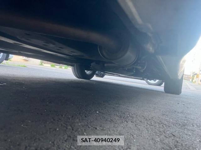 Honda e 2015-11 8317301-13
