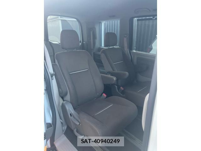 Honda e 2015-11 8317301-18