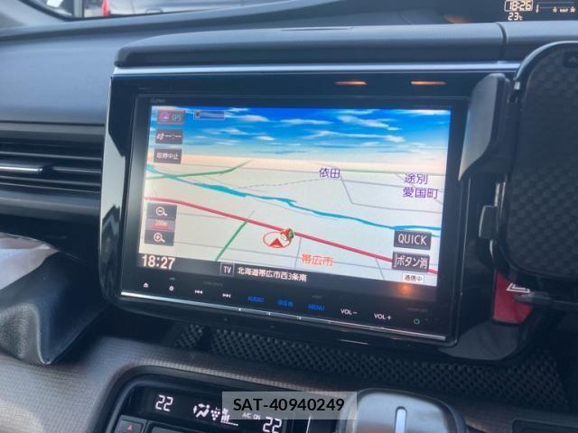 Honda e 2015-11 8317301-26