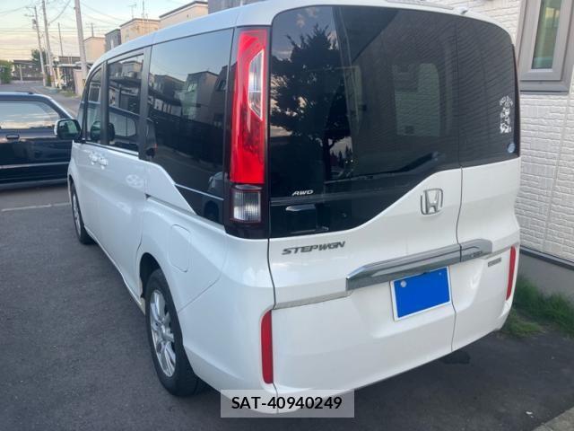 Honda e 2015-11 8317301-5