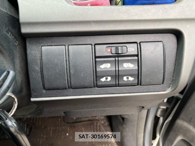 Honda e 2006-07 8317303-12