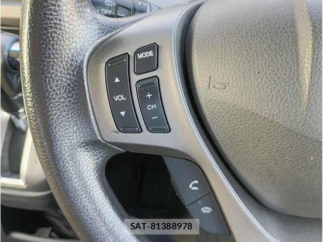 Honda e 2012-06 8368980-10