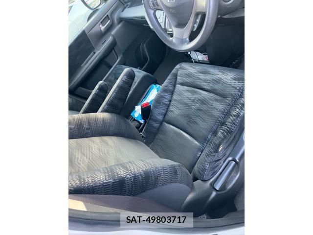 Honda e 2013-09 8629073-16