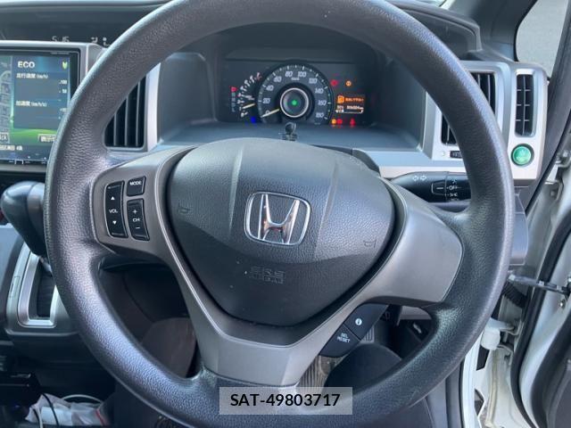 Honda e 2013-09 8629073-22