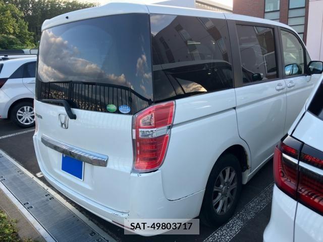 Honda e 2013-09 8629073-2