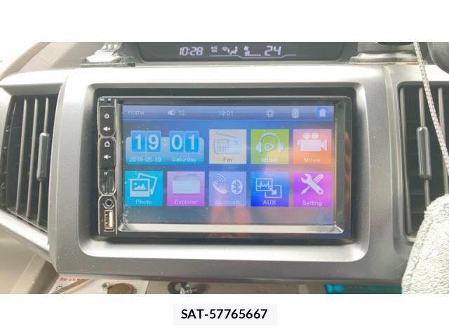 Honda e 2011-10 8797576-17