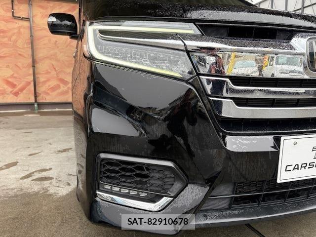 Honda e 2019-07 6247618-13