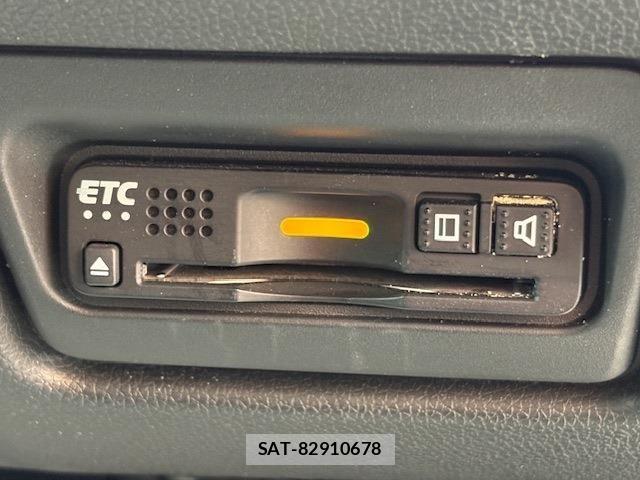 Honda e 2019-07 6247618-18