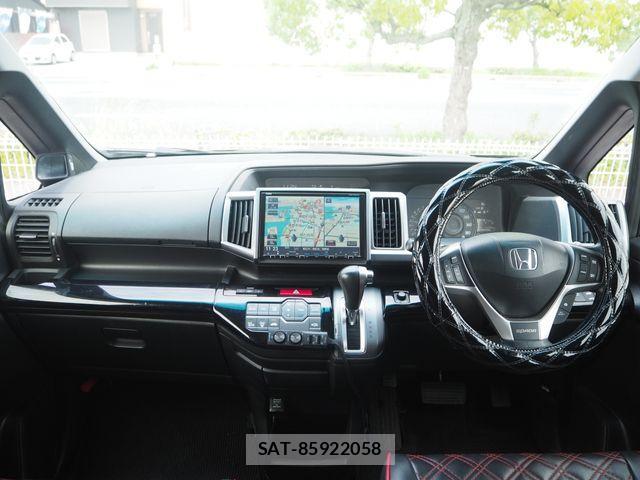 Honda e 2014-02 977774-13