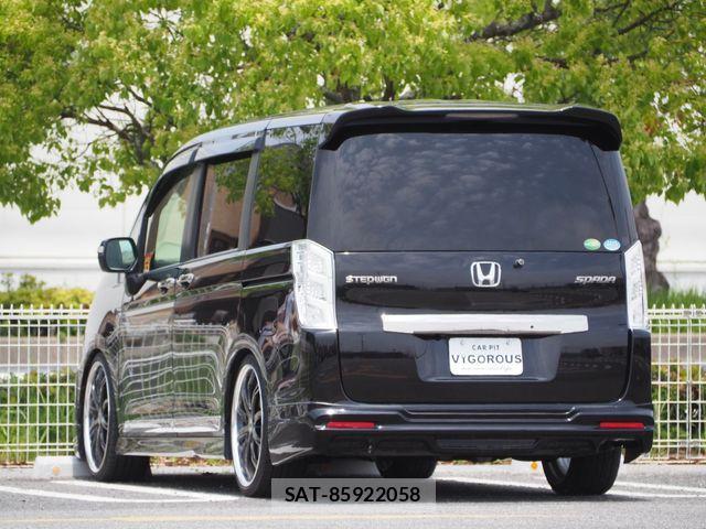 Honda e 2014-02 977774-2