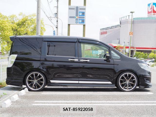 Honda e 2014-02 977774-5