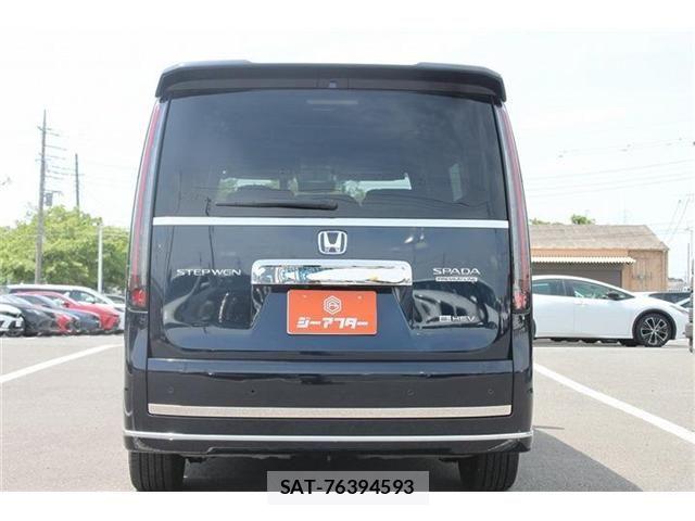 Honda STEP WGN 2024-02 6678222-14
