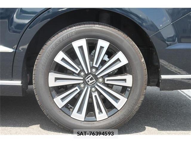 Honda STEP WGN 2024-02 6678222-23