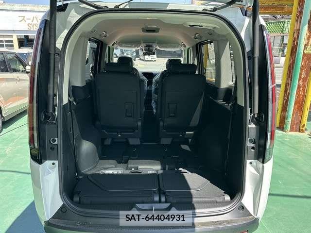 Honda STEP WGN 2026-03 6717427-17